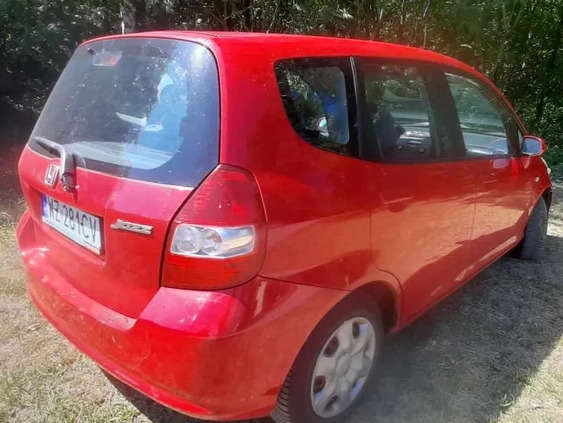 Honda Jazz cena 7000 przebieg: 318230, rok produkcji 2005 z Marki małe 742